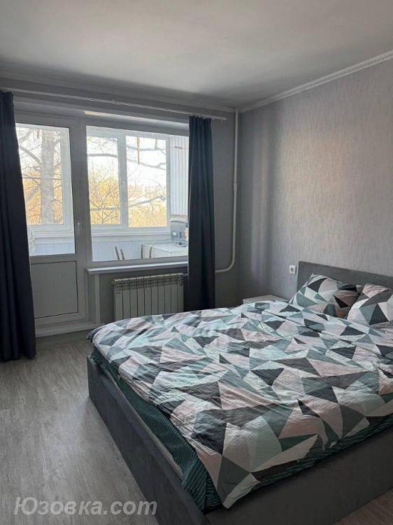 1-комн. квартира, 42м², с мебелью, 3/5 эт., ДОНЕЦК