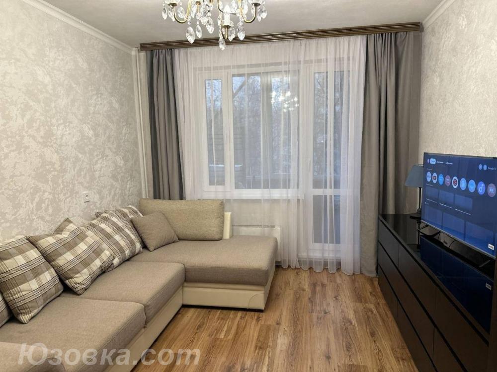 2-комн. квартира, 56м², с мебелью, 3/9 эт., ДОНЕЦК