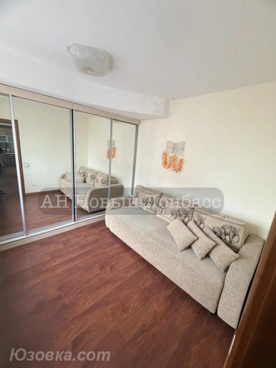 4-комн. квартира, 82 м², вторичка, 5/9 эт., ДОНЕЦК
