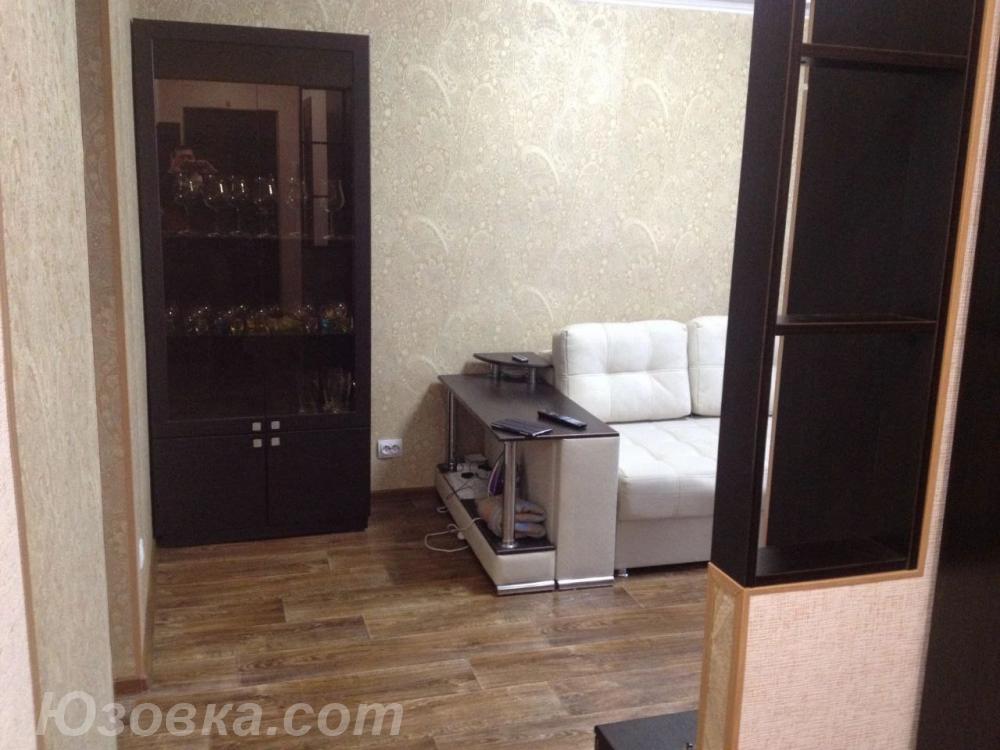 2-комн. квартира, 43м², с мебелью, 4/10 эт., ДОНЕЦК