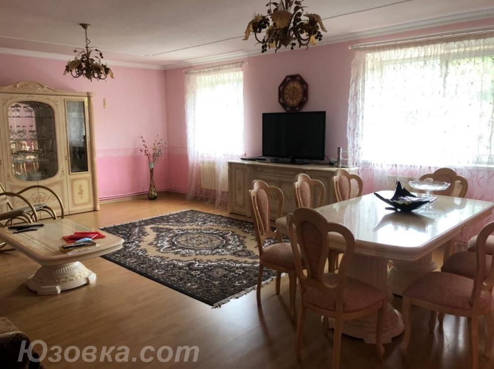 Дом , 327 м², на участке 10,0 сот., Волноваха