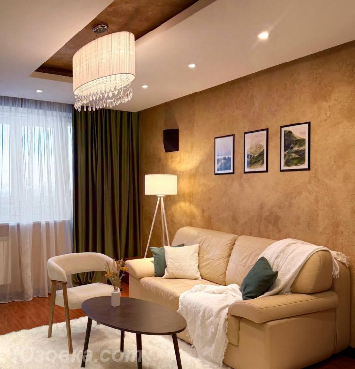 2-комн. квартира, 49м², с мебелью, 4/5 эт., ДОНЕЦК