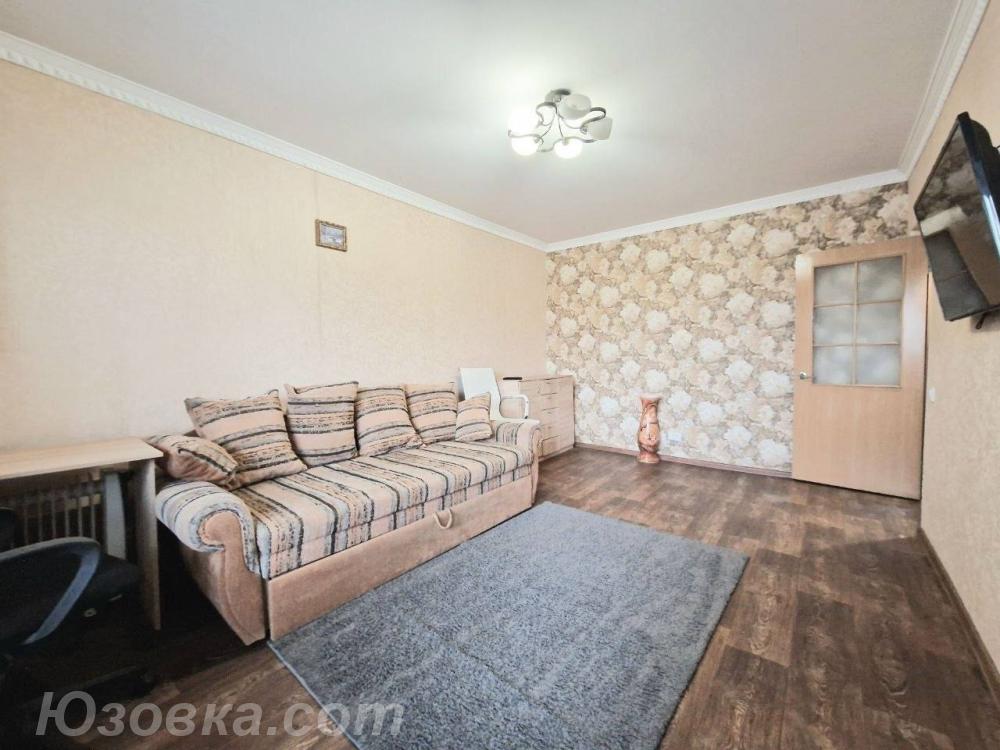 2-комн. квартира, 48м², с мебелью, 3/9 эт., ДОНЕЦК