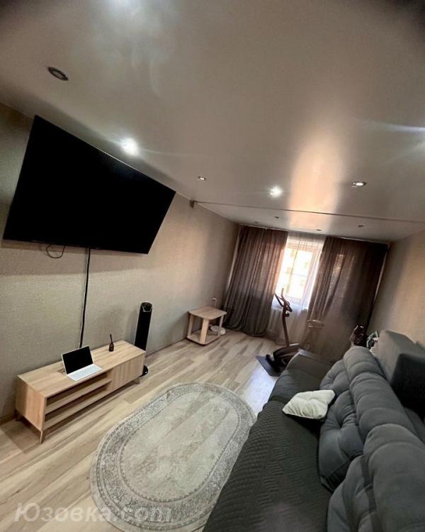 2-комн. квартира, 48м², с мебелью, 4/5 эт., ДОНЕЦК