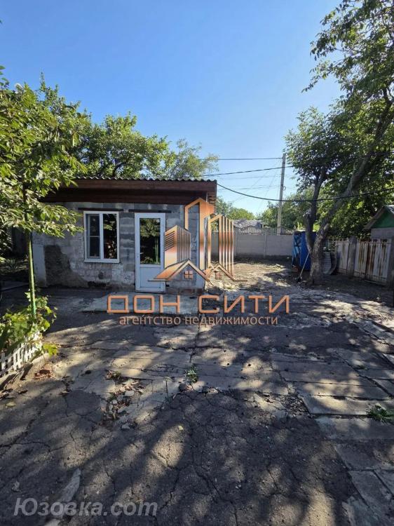 1-комн. квартира, 17 м², вторичка, 1/1 эт., ДОНЕЦК