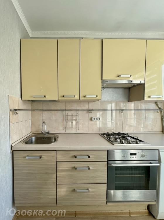 1-комн. квартира, 34м², с мебелью, 2/4 эт., ДОНЕЦК