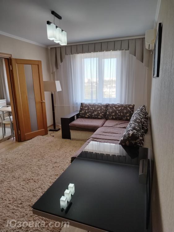 3-комн. квартира, 65м², с мебелью, 1/9 эт., ДОНЕЦК