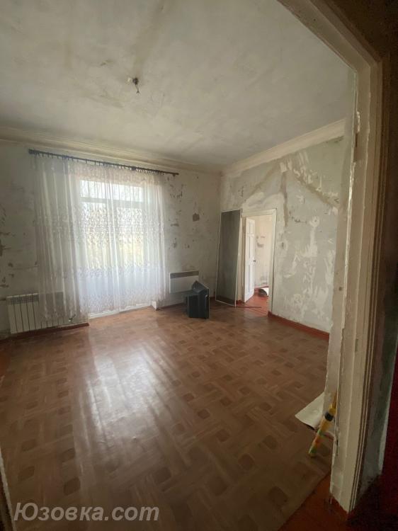 3-комн. квартира, 70 м², вторичка, 3/4 эт., Макеевка