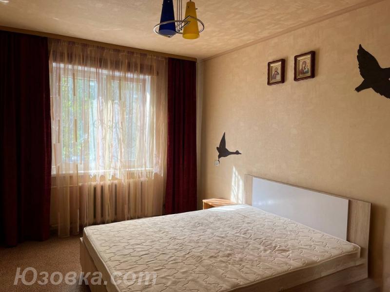 3-комн. квартира, 60 м², вторичка, 1/9 эт., ДОНЕЦК