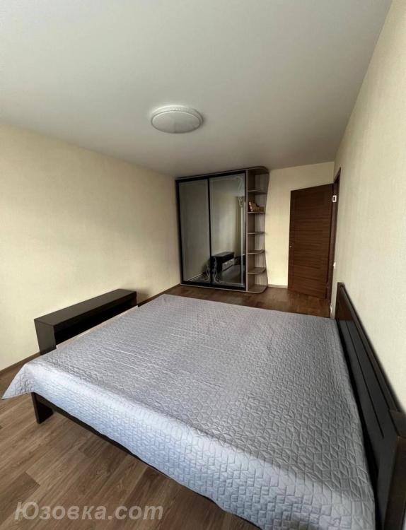 2-комн. квартира, 42м², с мебелью, 7/9 эт., ДОНЕЦК