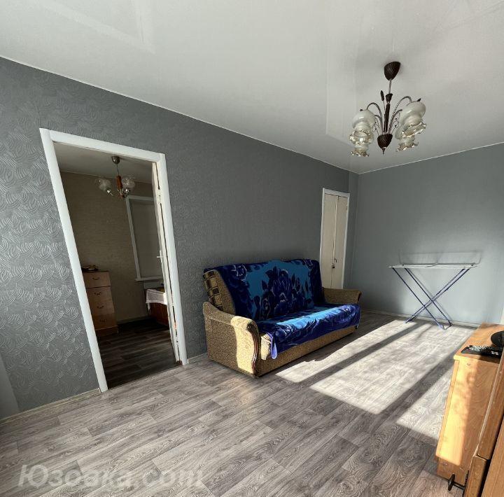 2-комн. квартира, 43м², с мебелью, 2/5 эт., ДОНЕЦК
