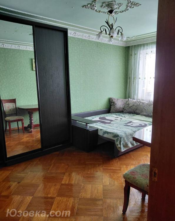 2-комн. квартира, 50м², с мебелью, 4/9 эт., ДОНЕЦК