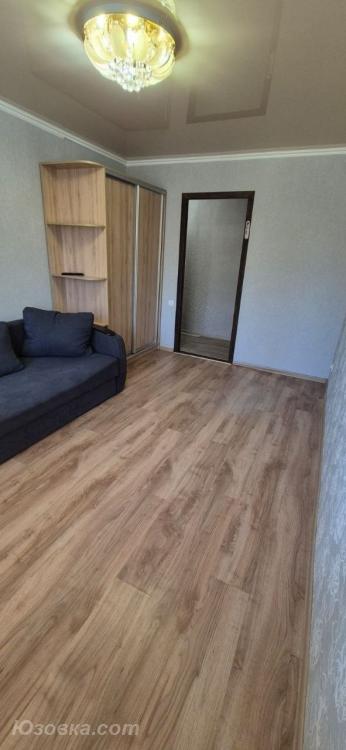 2-комн. квартира, 52м², с мебелью, 3/9 эт., ДОНЕЦК