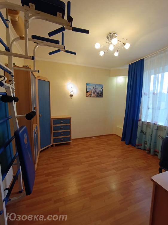 2-комн. квартира, 54 м², вторичка, 10/10 эт., ДОНЕЦК
