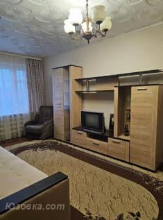 2-комн. квартира, 42м², с мебелью, 4/5 эт., ДОНЕЦК