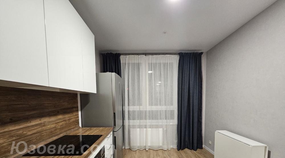 1-комн. квартира, 37м², с мебелью, 4/5 эт., ДОНЕЦК