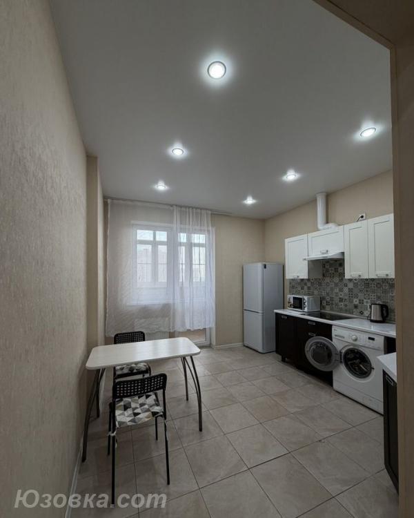 1-комн. квартира, 35м², с мебелью, 4/5 эт., ДОНЕЦК