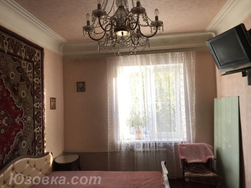 2-комн. квартира, 50 м², вторичка, 2/5 эт., ДОНЕЦК