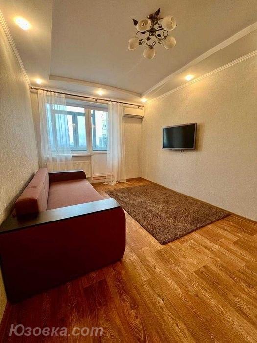 2-комн. квартира, 48м², с мебелью, 4/9 эт.