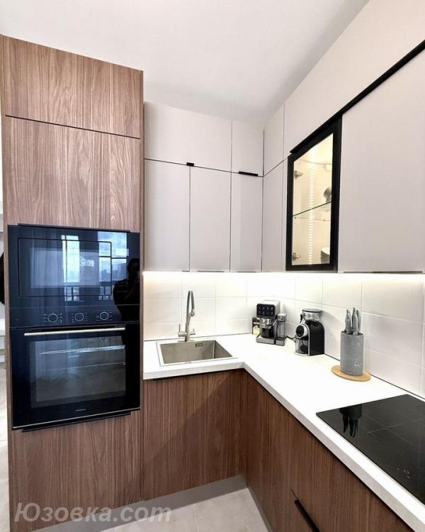 2-комн. квартира, 56м², с мебелью, 10/14 эт., ДОНЕЦК