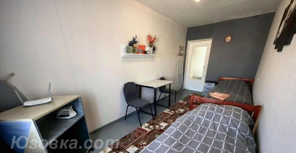2-комн. квартира, 50м², с мебелью, 1/5 эт., ДОНЕЦК