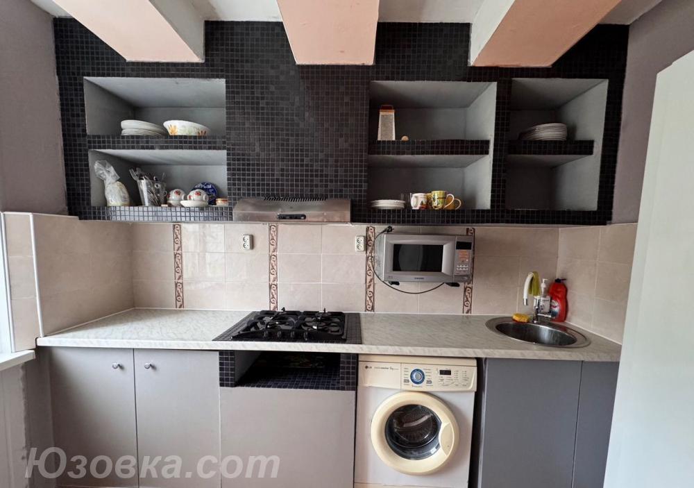 2-комн. квартира, 45м², с мебелью, 2/5 эт., ДОНЕЦК