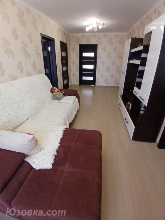 4-комн. квартира, 86 м², вторичка, 9/9 эт., ДОНЕЦК