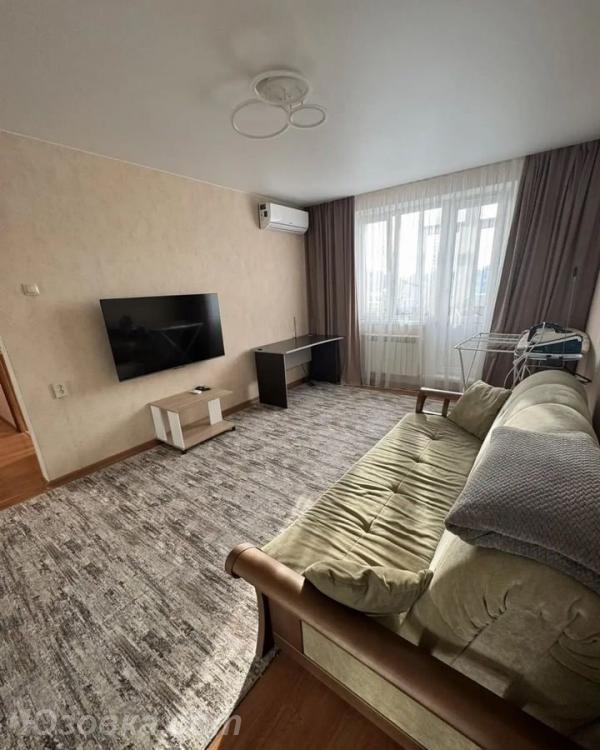 2-комн. квартира, 46м², с мебелью, 2/5 эт., ДОНЕЦК