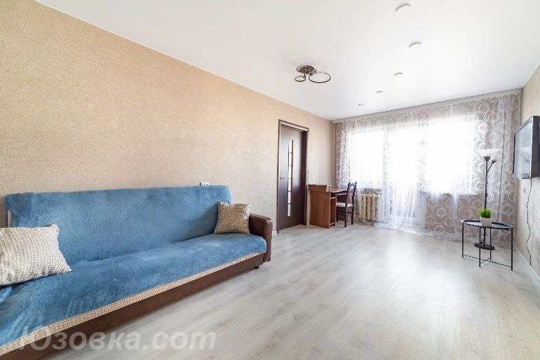 3-комн. квартира, 67м², с мебелью, 1/9 эт., ДОНЕЦК