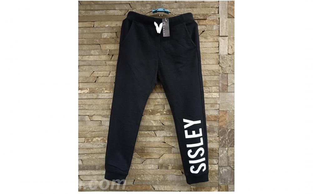 Спортивные штаны Sisley. 11-12лет