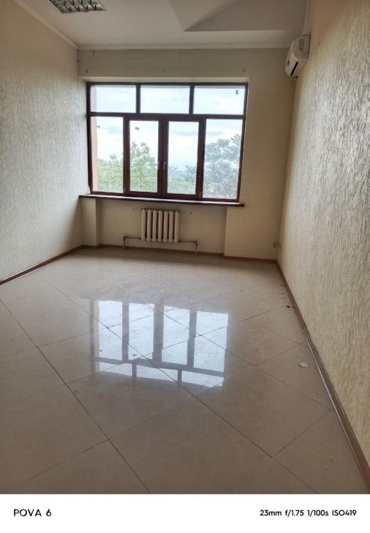 Сдам 3к. офис 350 м2 Челюскинцев, Краеведческий музей