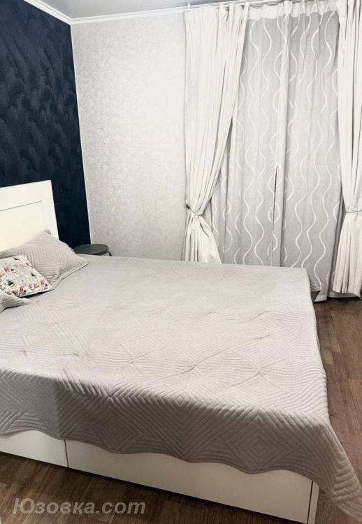 2-комн. квартира, 54м², с мебелью, 2/9 эт., ДОНЕЦК