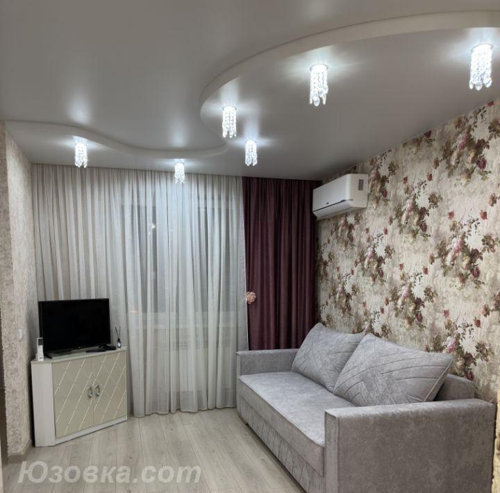2-комн. квартира, 52м², с мебелью, 2/5 эт., ДОНЕЦК
