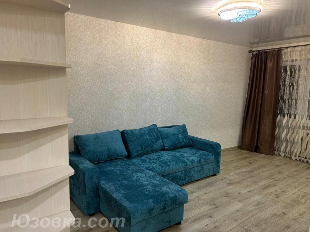 1-комн. квартира, 40м², с мебелью, 3/9 эт.