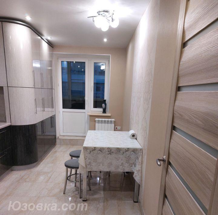 2-комн. квартира, 50м², с мебелью, 2/5 эт., ДОНЕЦК