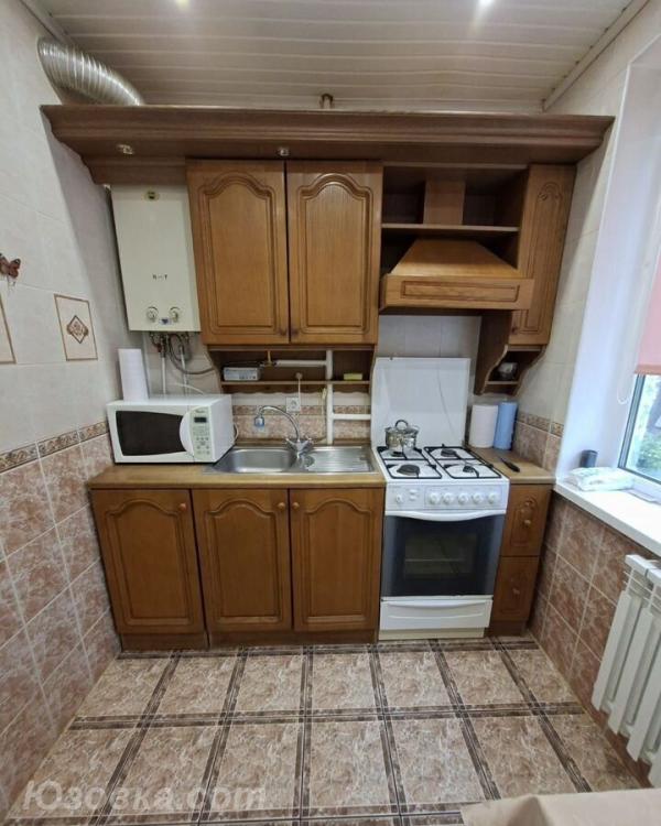 2-комн. квартира, 44м², с мебелью, 2/5 эт., ДОНЕЦК