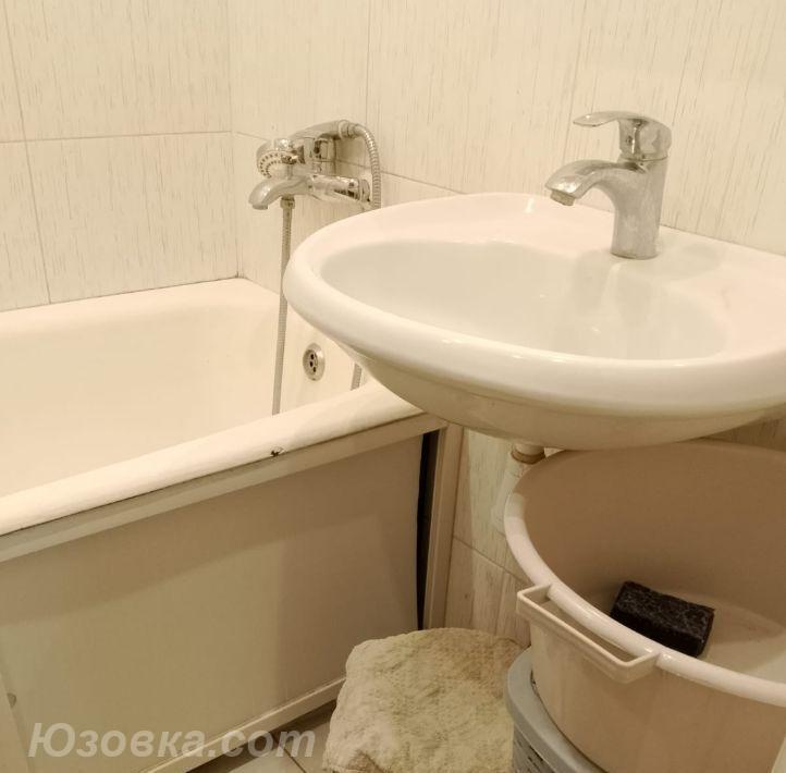 1-комн. квартира, 33м², с мебелью, 1/5 эт., ДОНЕЦК