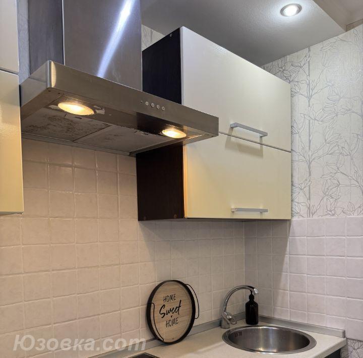 2-комн. квартира, 46м², с мебелью, 4/9 эт., ДОНЕЦК