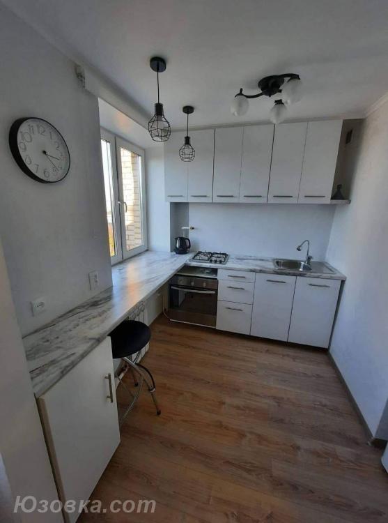 2-комн. квартира, 48м², с мебелью, 7/10 эт., ДОНЕЦК