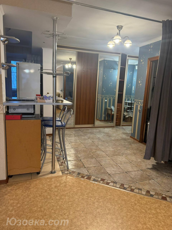 2-комн. квартира, 55м², с мебелью, 4/9 эт., ДОНЕЦК