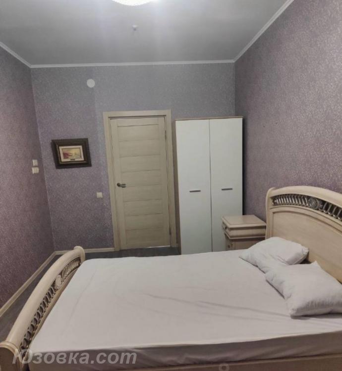 2-комн. квартира, 56м², с мебелью, 2/2 эт., ДОНЕЦК