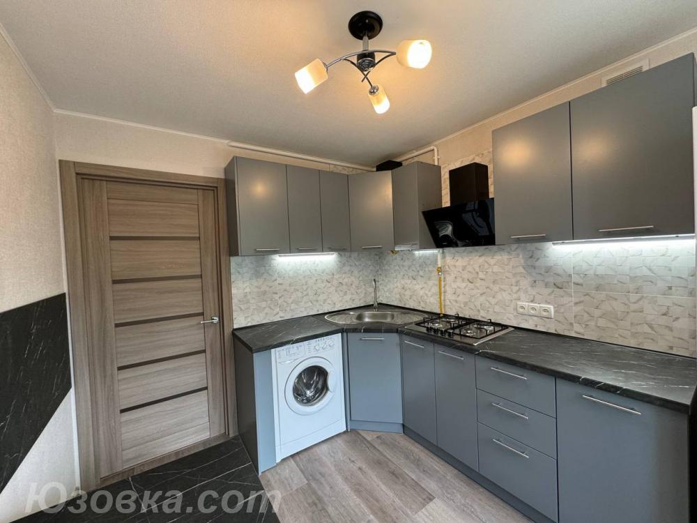 2-комн. квартира, 49 м², вторичка, 4/5 эт., ДОНЕЦК