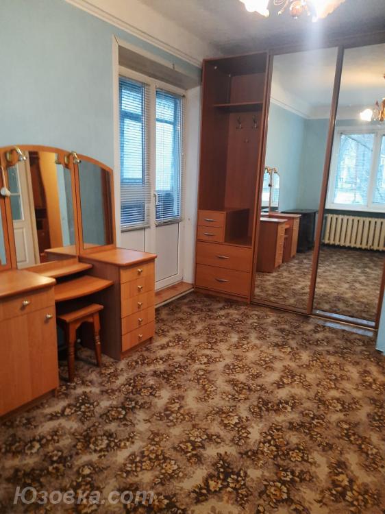 2-комн. квартира, 48м², с мебелью, 1/5, ДОНЕЦК