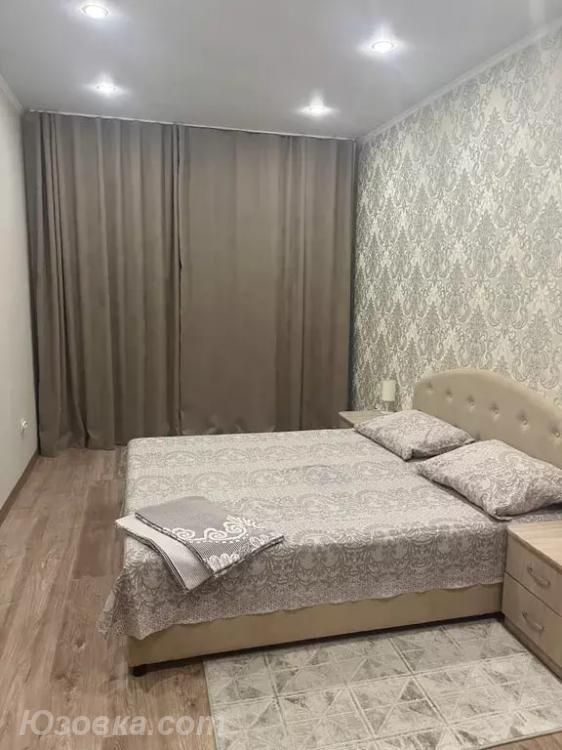 2-комн. квартира, 54м², с мебелью, 4/9 эт., ДОНЕЦК