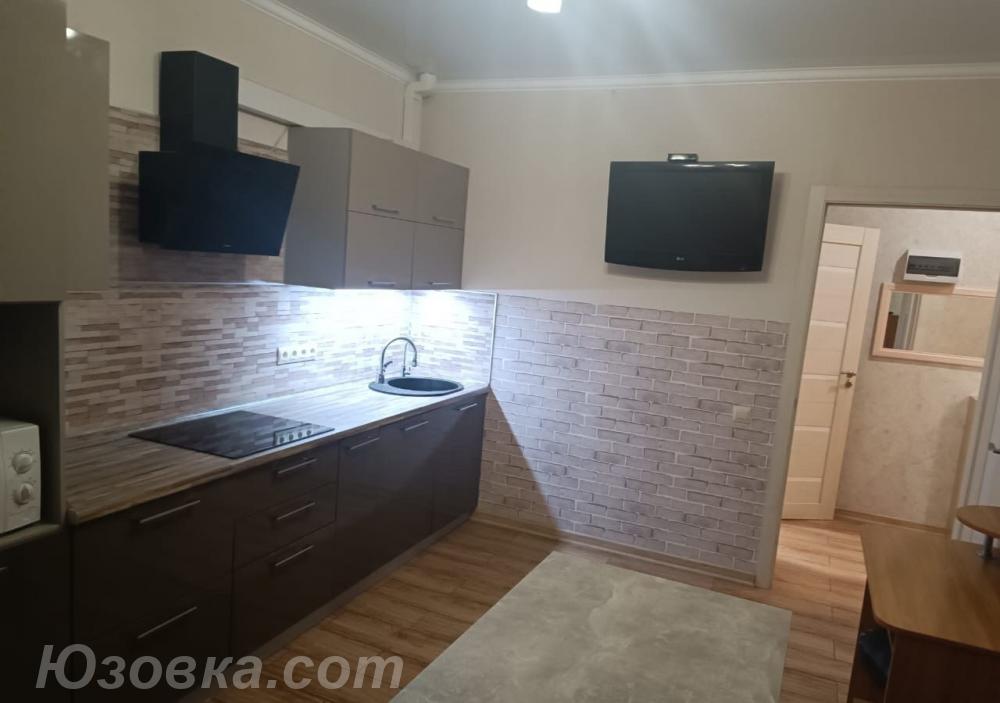 2-комн. квартира, 64м², с мебелью, 6/9 эт., ДОНЕЦК