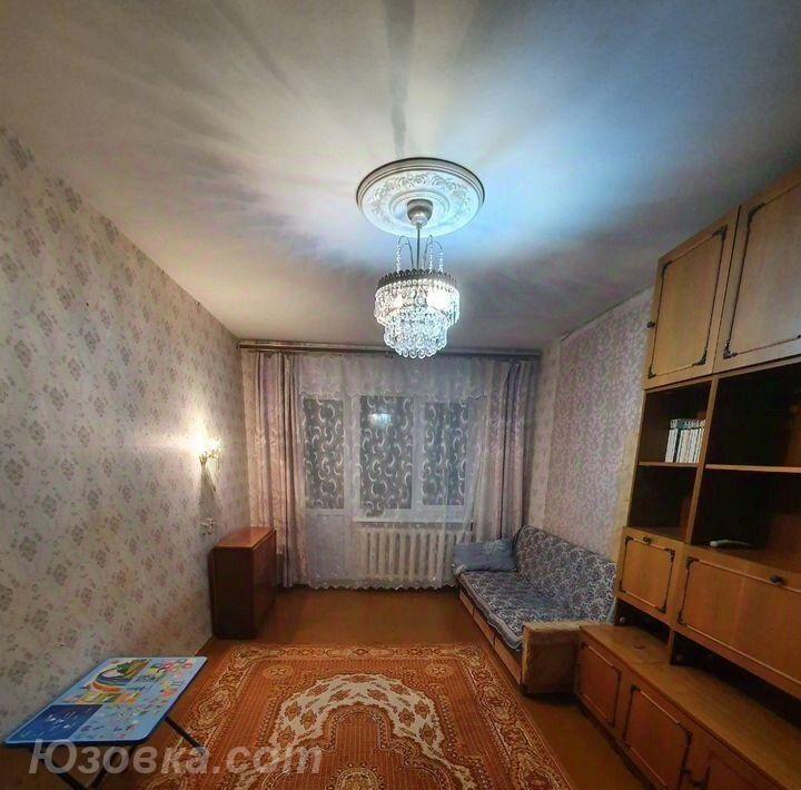 2-комн. квартира, 42м², с мебелью, 3/14 эт., ДОНЕЦК