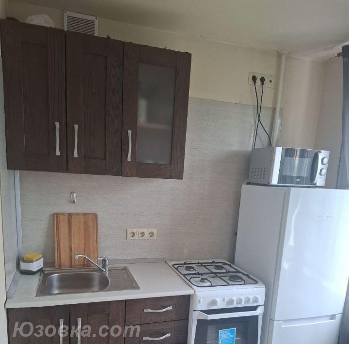 2-комн. квартира, 50м², с мебелью, 3/9 эт., ДОНЕЦК