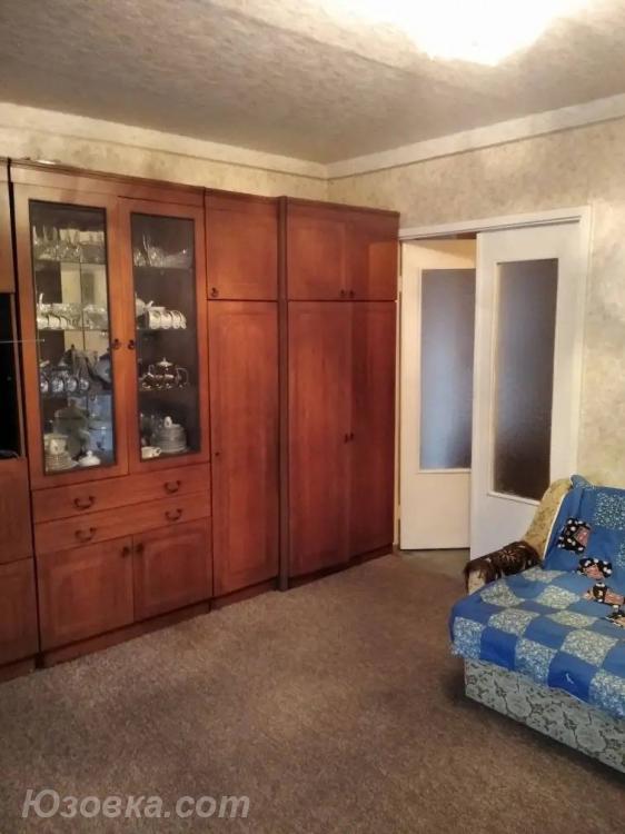3-комн. квартира, 63 м², вторичка, 7/9 эт., ДОНЕЦК