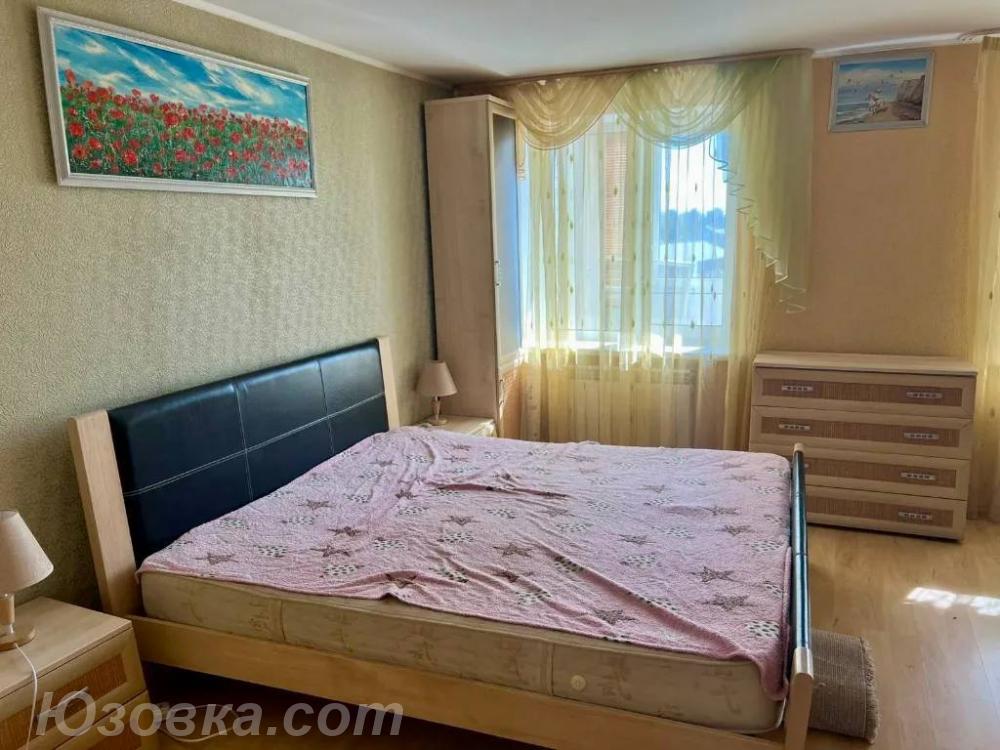 2-комн. квартира, 48м², с мебелью, 3/9 эт., ДОНЕЦК