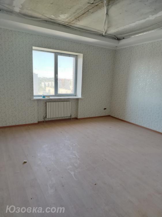 3-комн. квартира, 150 м², вторичка, 18/24 эт., ДОНЕЦК